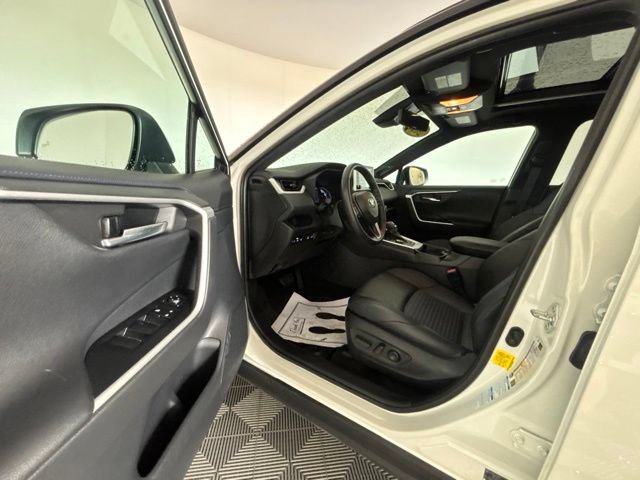Used 2021 Toyota RAV4 XSE AWD/4WD video 2