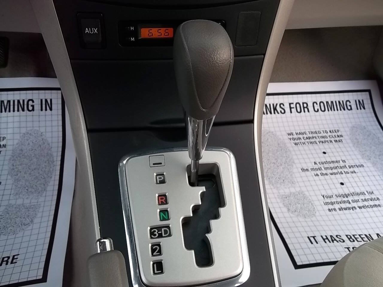 Used 2010 Toyota Corolla LE FWD image 22
