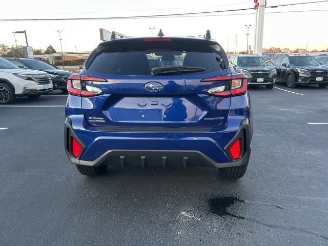 Used 2025 Subaru Crosstrek 2.0i Premium image 5