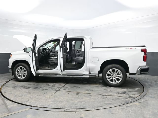 Used 2023 Chevrolet Silverado 1500 LTZ AWD/4WD image 45