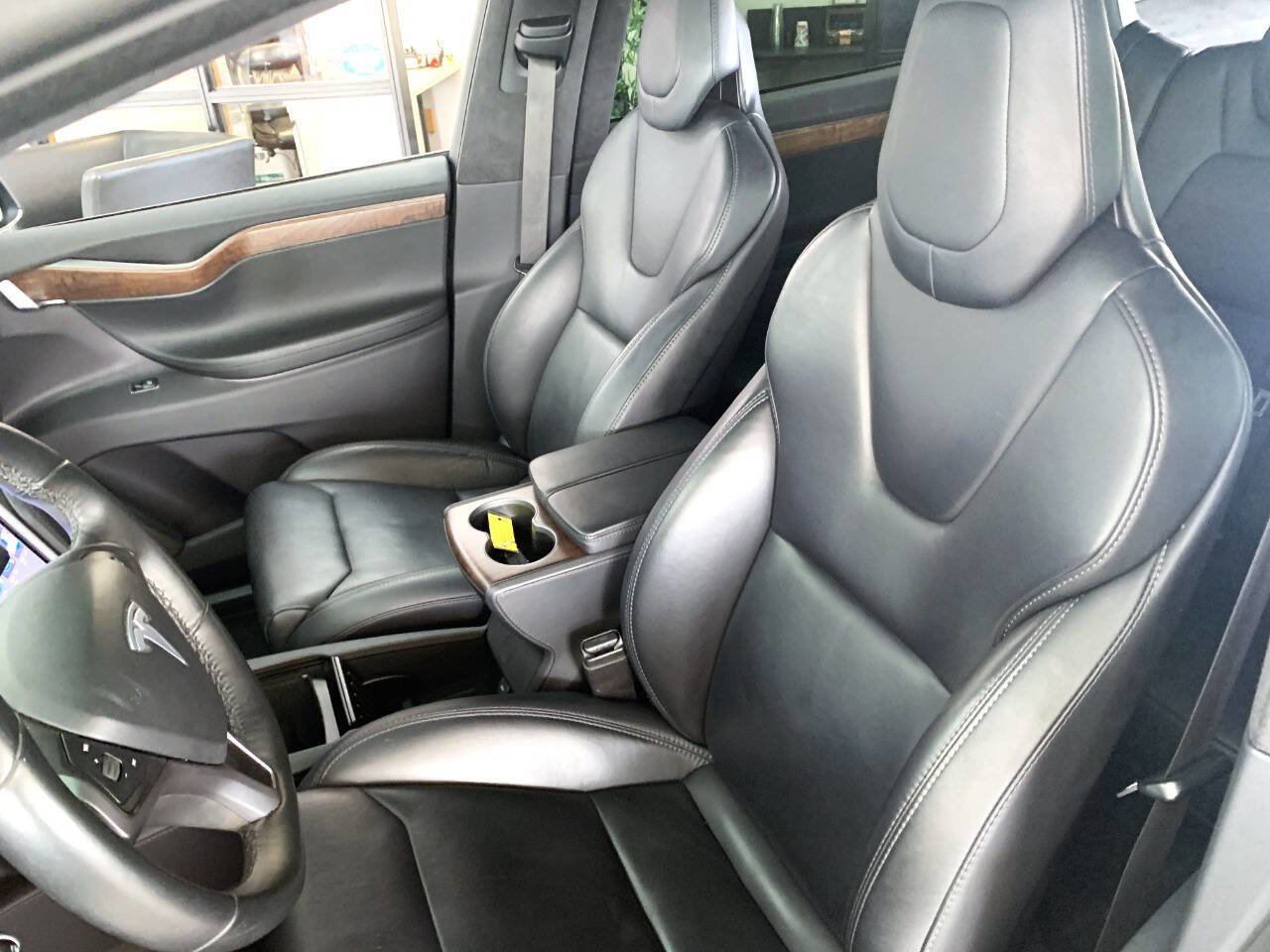 Used 2019 Tesla Model X Long Range image 10