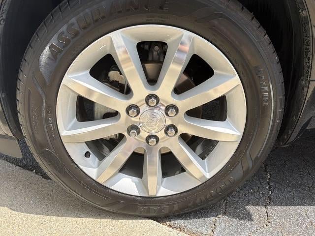 Used 2017 Buick Enclave Premium w/ Experience Buick Package FWD image 10
