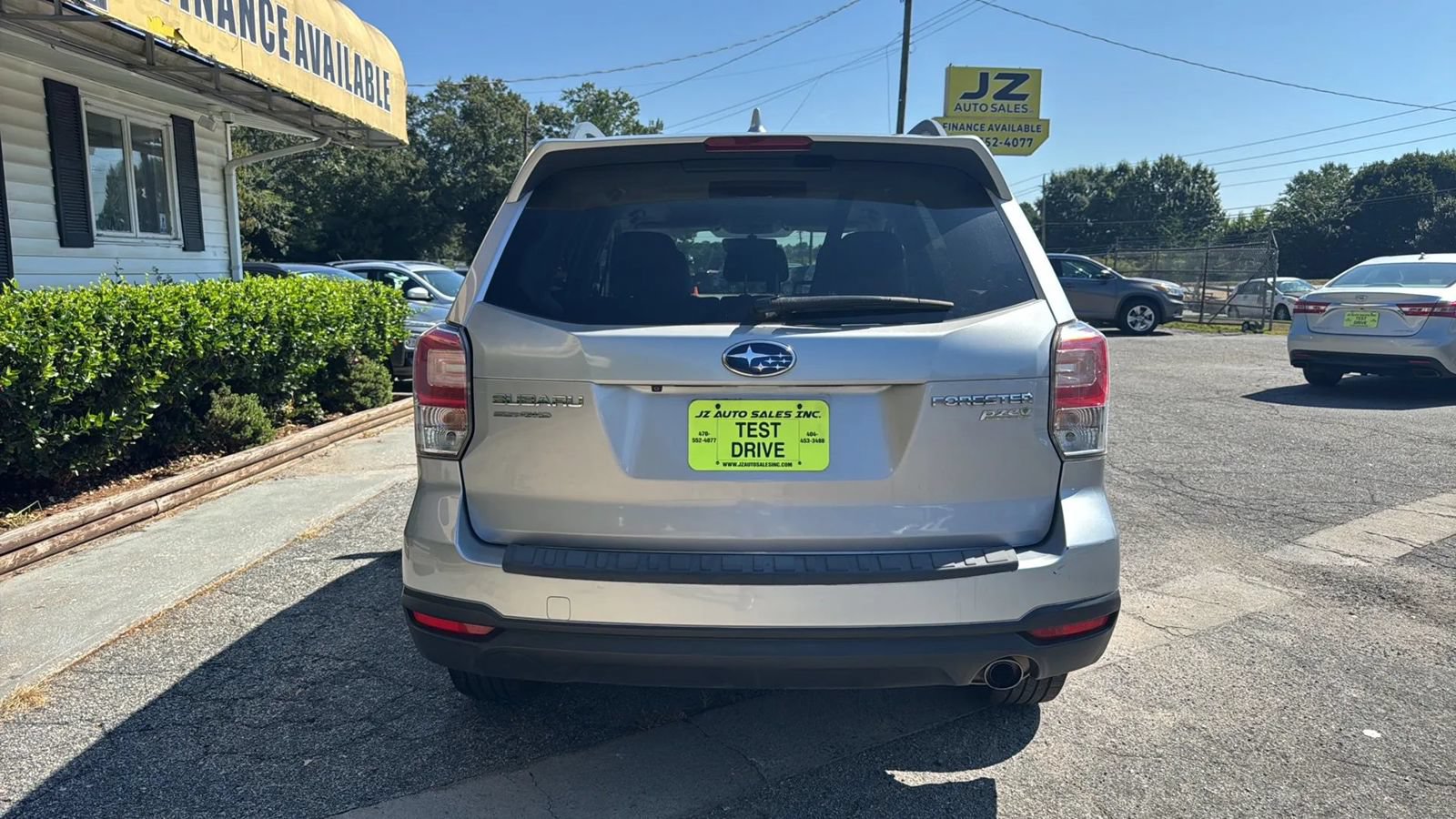 Used 2017 Subaru Forester 2.5i Limited w/ Popular Package #1 AWD/4WD image 4