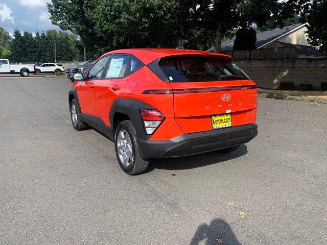 New 2026 Hyundai Kona SE image 3