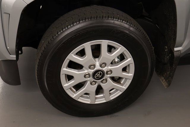 Certified 2025 Toyota Tacoma SR5 image 8