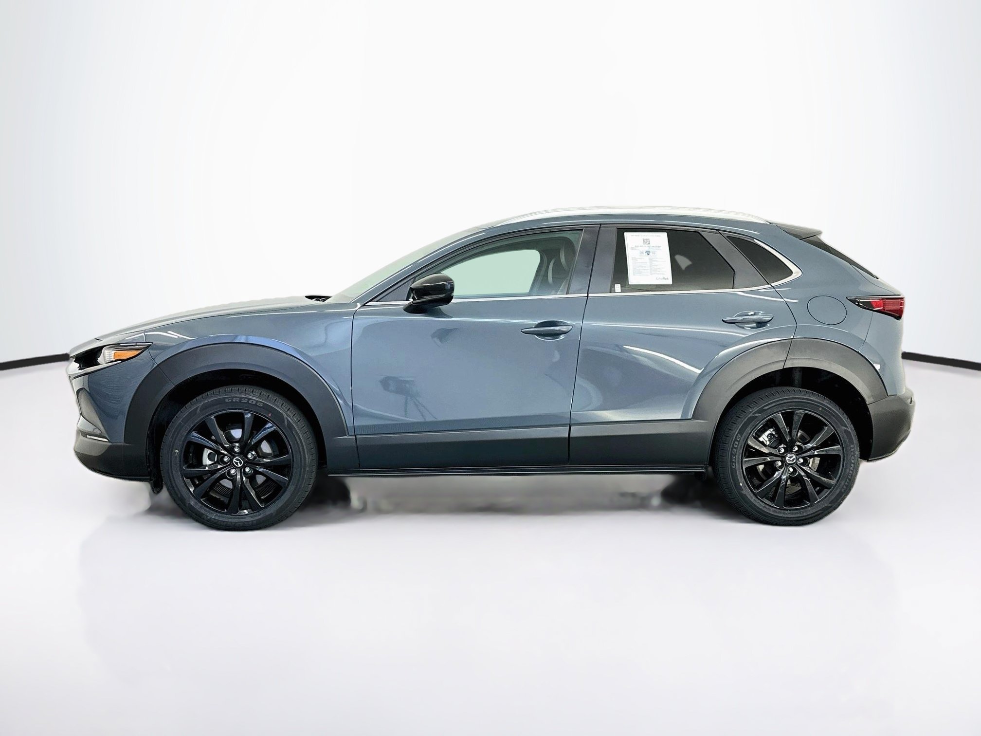 Used 2025 MAZDA CX-30 AWD 2.5 S w/ Preferred Package image 4