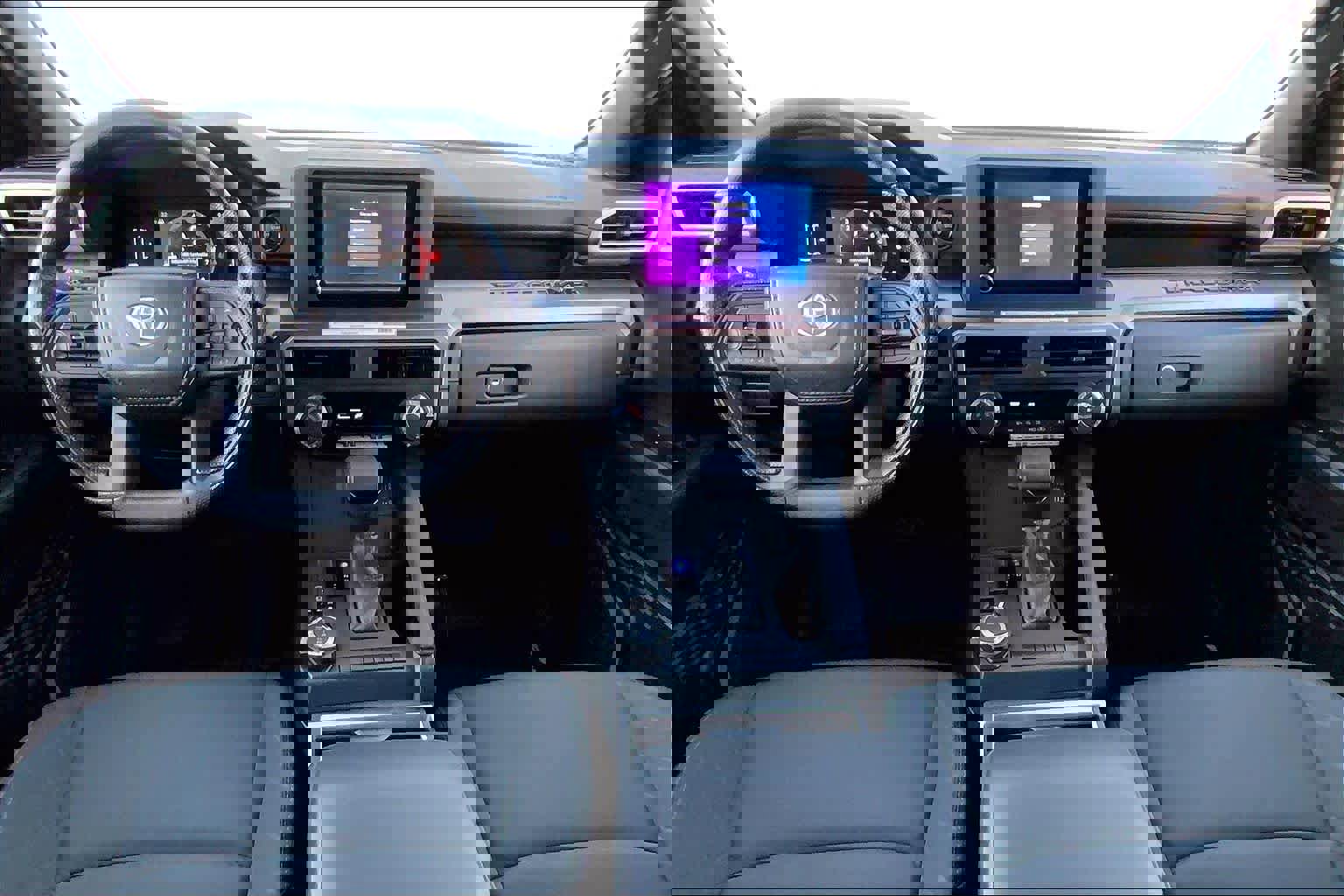 Used 2024 Toyota Tacoma SR5 image 28