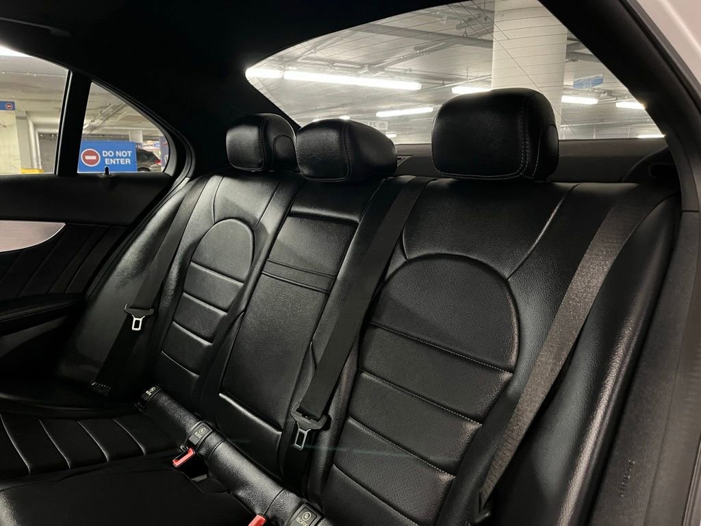 Used 2018 Mercedes-Benz C 300 Sedan image 21