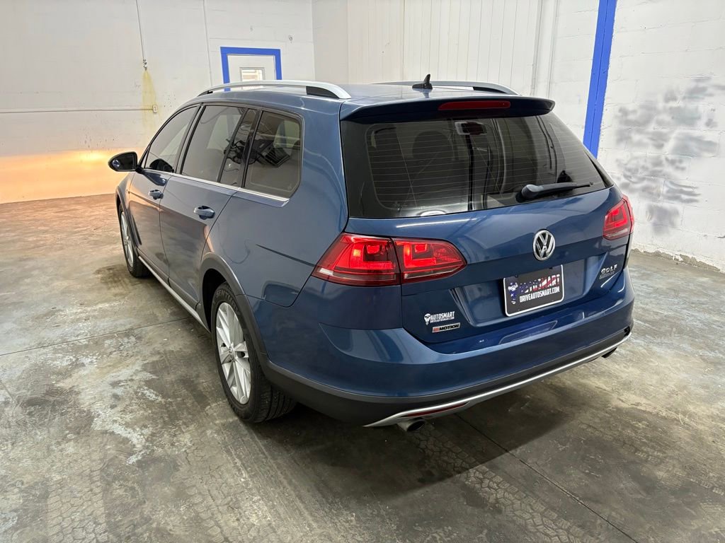 Used 2017 Volkswagen Golf Alltrack SE image 27