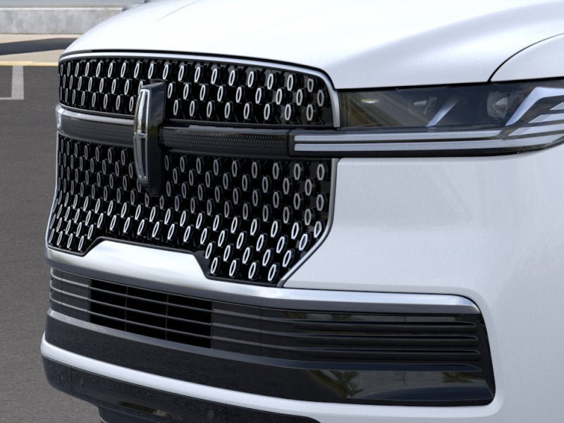 New 2026 Lincoln Navigator L Reserve AWD/4WD image 17