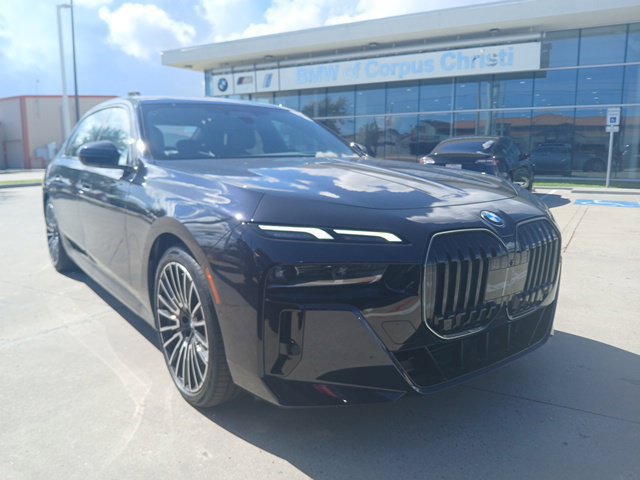 New 2026 BMW 740i xDrive