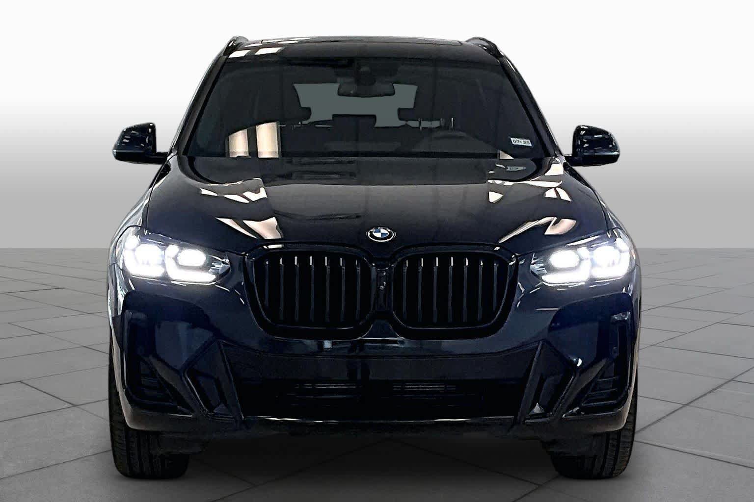 Used 2023 BMW X3 sDrive30i w/ M Sport Package RWD image 3