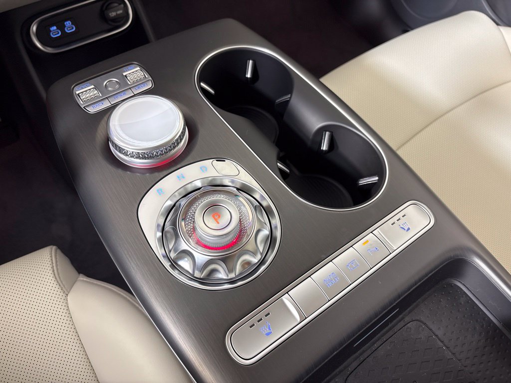 New 2027 Genesis GV60 RWD image 39