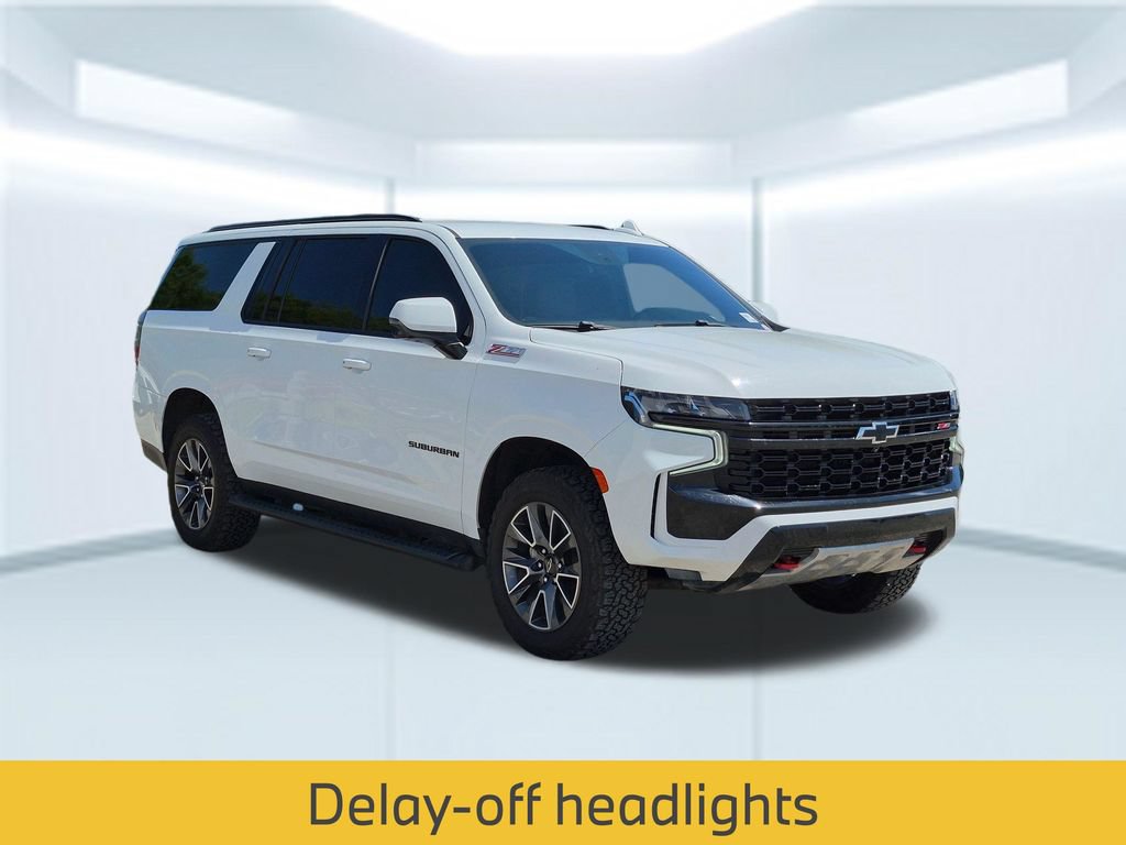 Used 2023 Chevrolet Suburban Z71 w/ Luxury Package AWD/4WD image 9