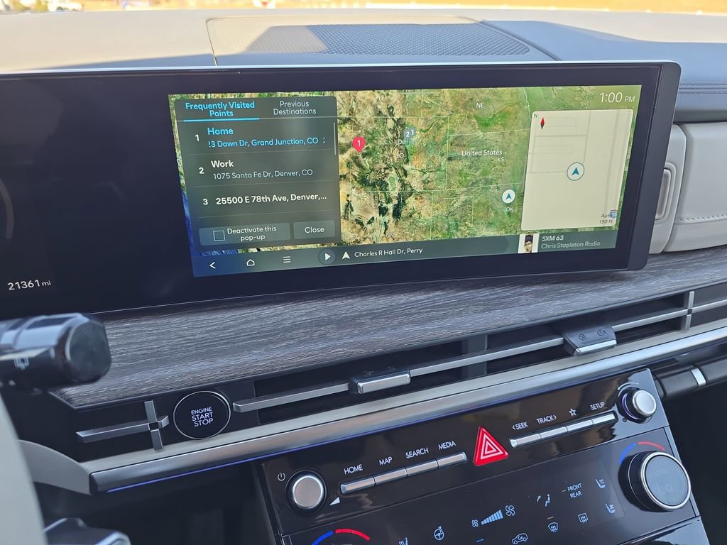 Used 2025 Hyundai Santa Fe Limited image 23