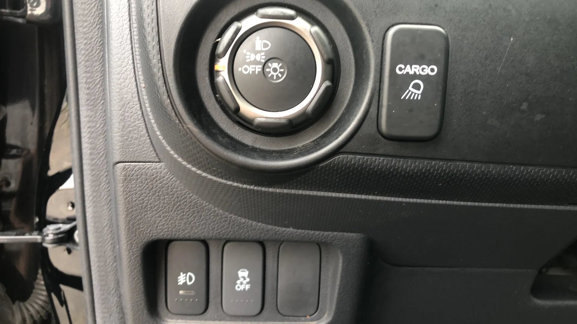 Used 2014 Honda Ridgeline Sport image 12