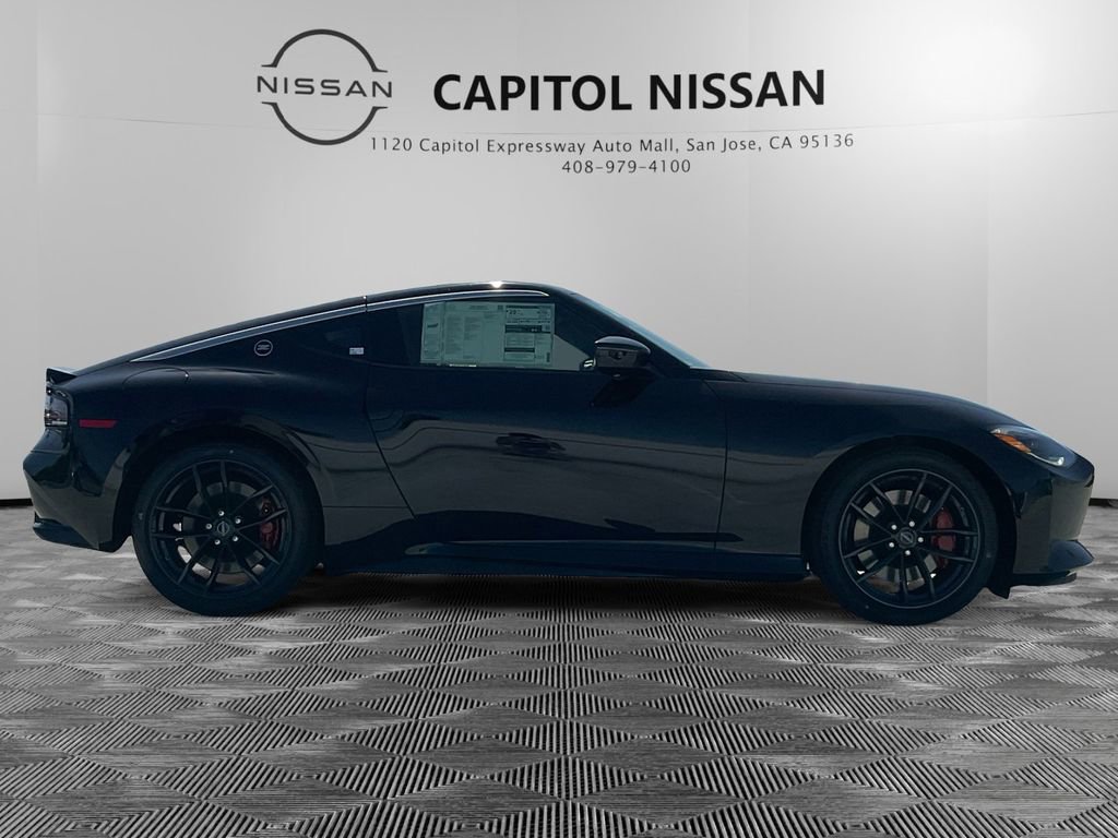 New 2025 Nissan Z Performance w/ Floor Mat Package image 5