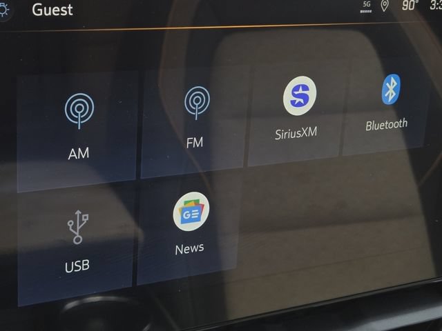 New 2027 Chevrolet Equinox ACTIV w/ Safety and Technology Package AWD/4WD image 34