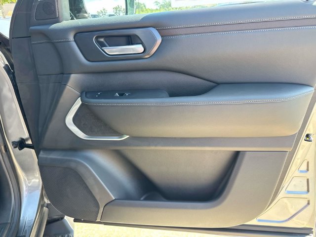 New 2026 Nissan Armada Platinum RWD image 15