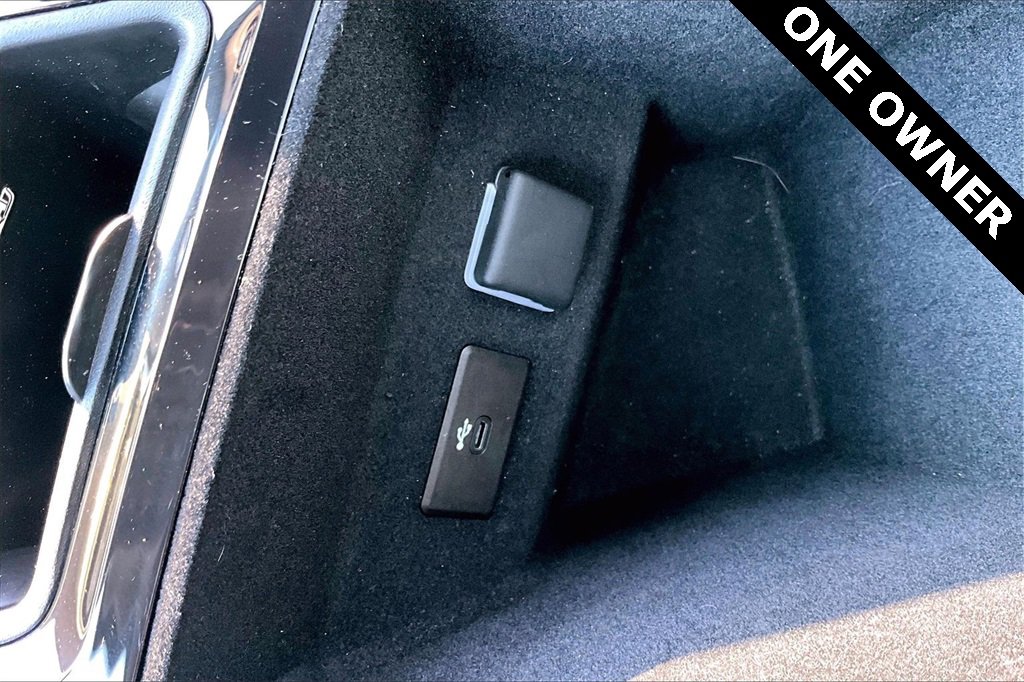 Used 2024 Cadillac Lyriq Luxury w/ LPO, Floor Liner Package image 26