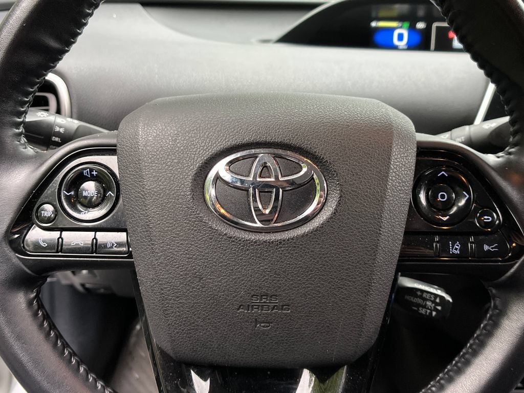 Certified 2021 Toyota Prius Prime LE FWD image 14