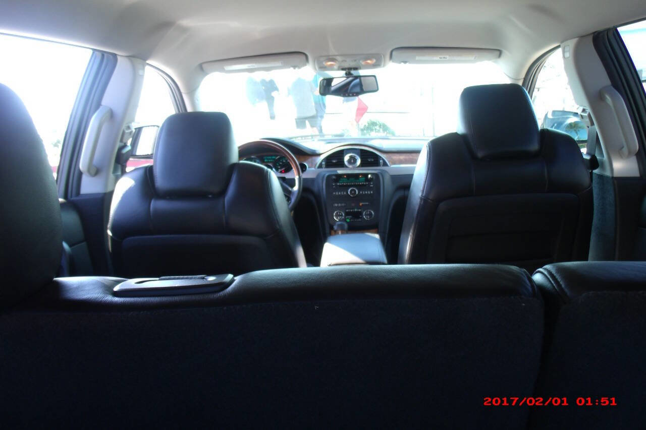 Used 2012 Buick Enclave Leather image 10