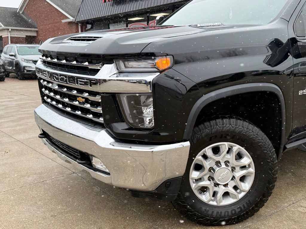 Used 2020 Chevrolet Silverado 2500 LTZ w/ LTZ Convenience Package image 21