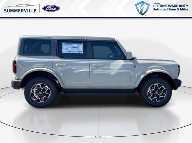 New 2025 Ford Bronco Outer Banks AWD/4WD image 2