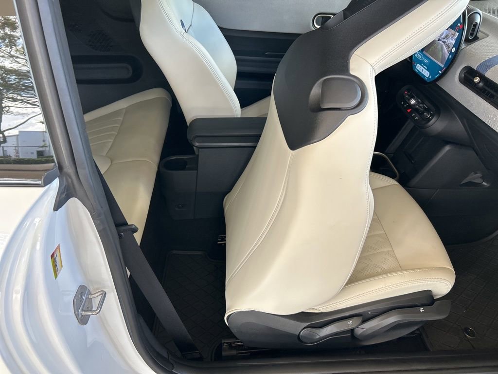 Used 2025 MINI Cooper S image 22