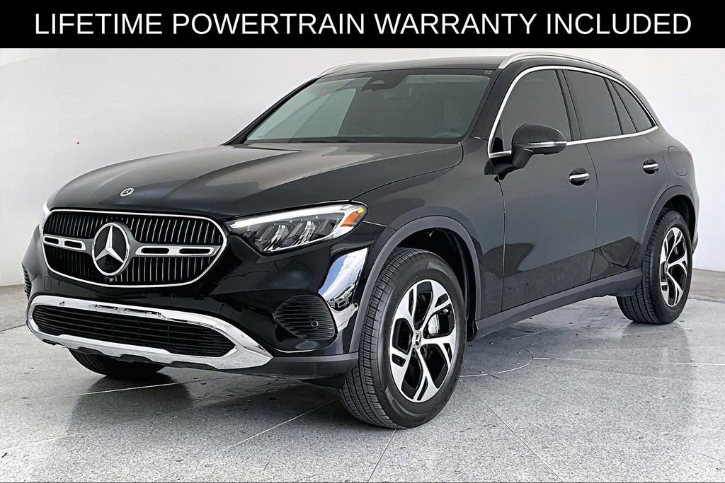 Used 2025 Mercedes-Benz GLC 350e 4MATIC image 14