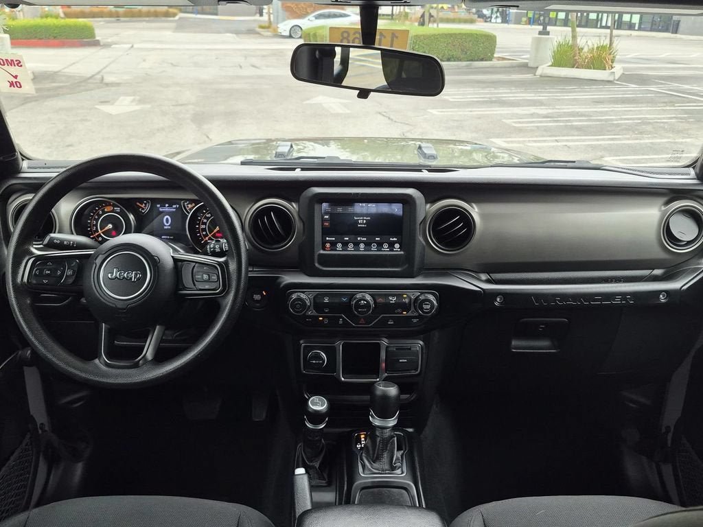 Used 2022 Jeep Wrangler Unlimited Sport AWD/4WD image 23