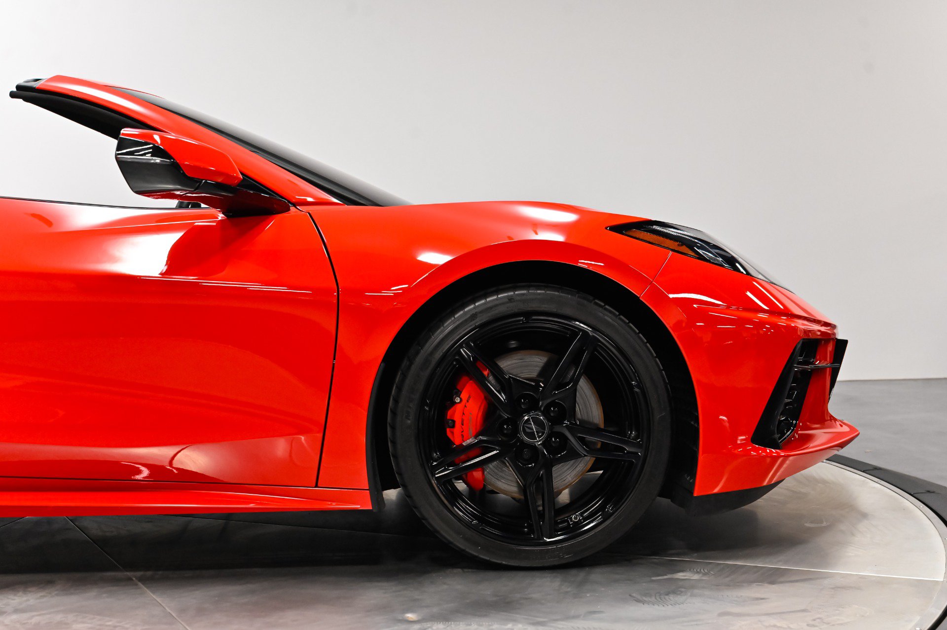 Used 2022 Chevrolet Corvette Stingray Preferred Cpe w/ Z51 Performance Package RWD image 18