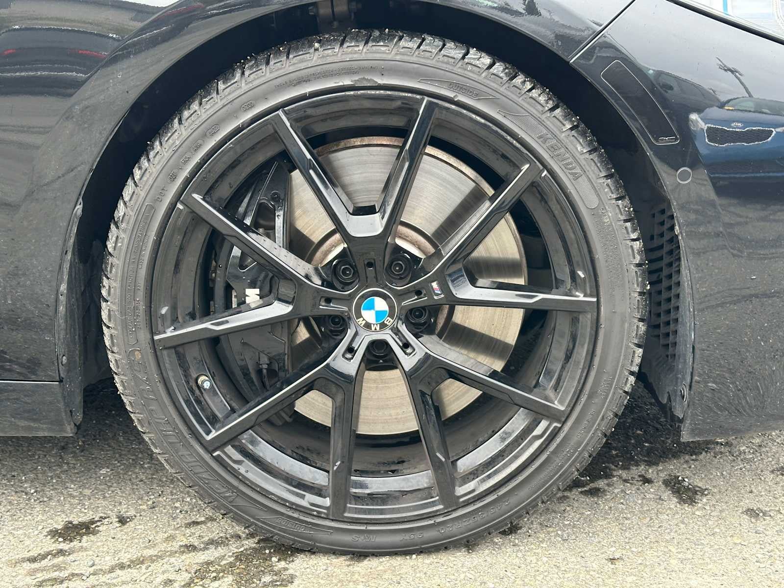 Used 2025 BMW M850i xDrive AWD/4WD image 9