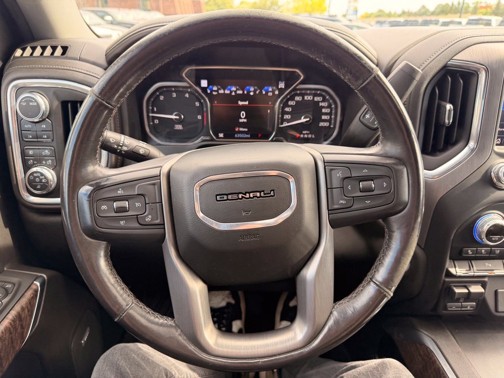 Used 2022 GMC Sierra 1500 Denali w/ Denali Premium Package AWD/4WD image 40