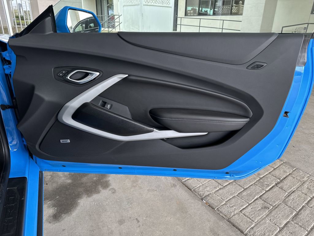 Used 2023 Chevrolet Camaro LT w/ RS Package image 29