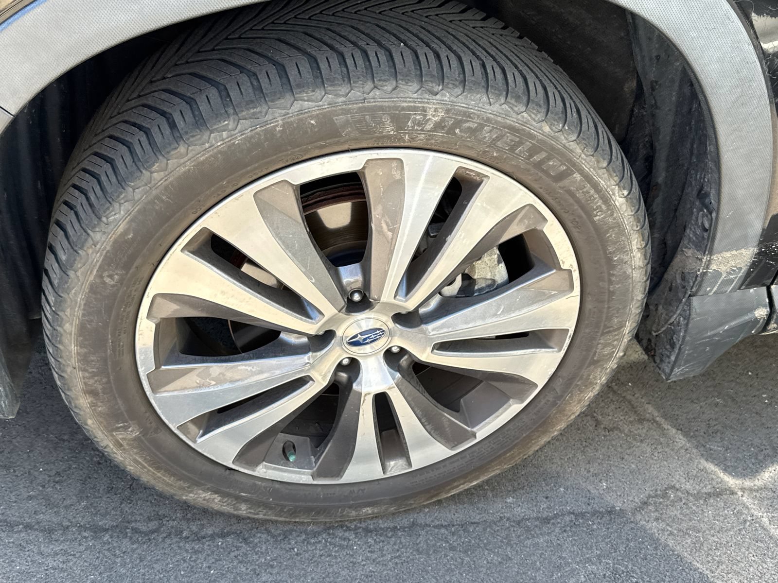 Used 2020 Subaru Ascent Limited w/ Technology Package AWD/4WD image 5