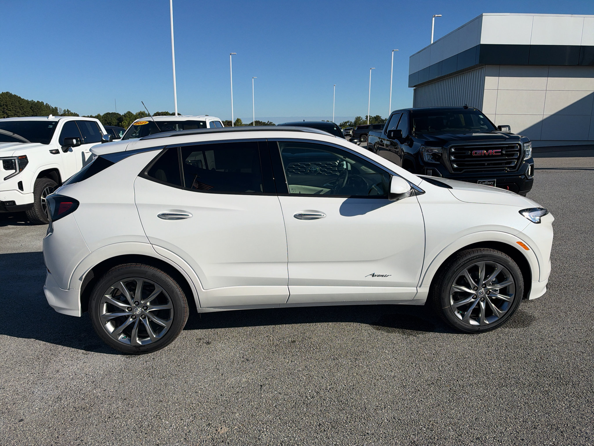 New 2026 Buick Encore GX Avenir w/ Avenir Technology Package FWD image 10