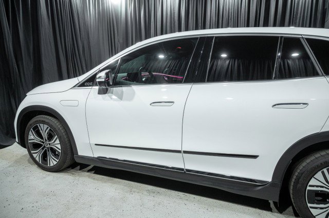 Used 2025 Mercedes-Benz EQE 350+ SUV image 5