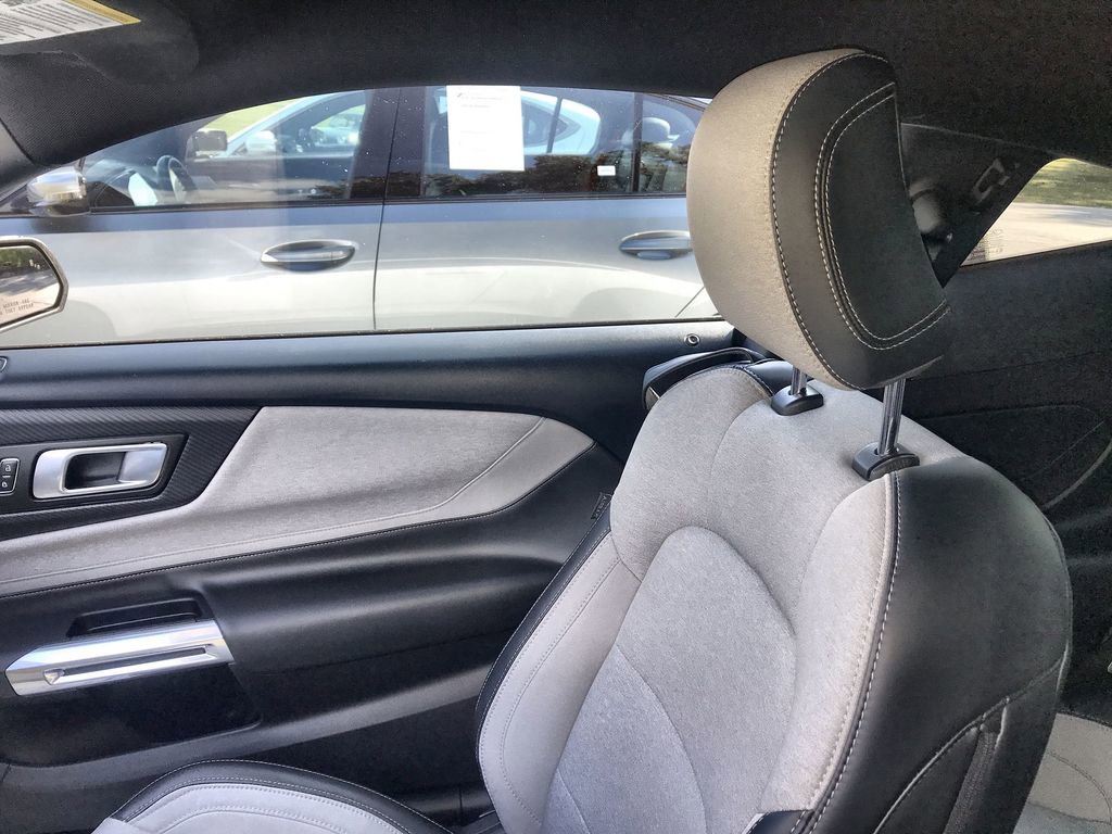 Used 2024 Ford Mustang Coupe RWD image 23