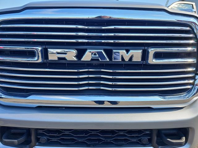 Used 2024 RAM 2500 Laramie w/ Safety Group AWD/4WD image 34