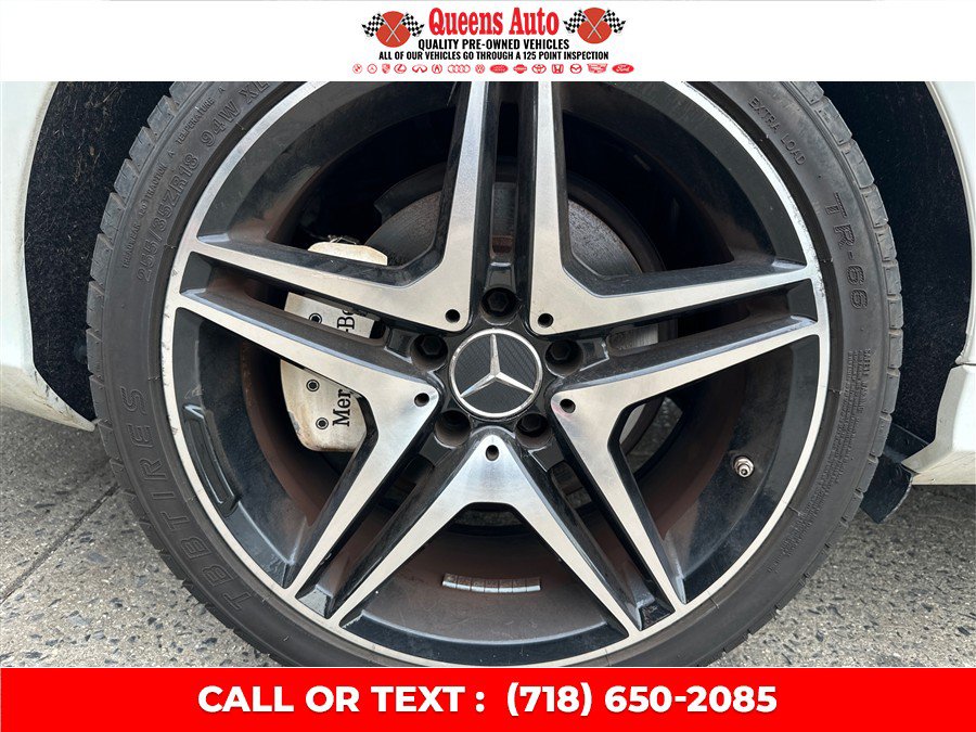Used 2014 Mercedes-Benz C 300 4MATIC Sedan image 30