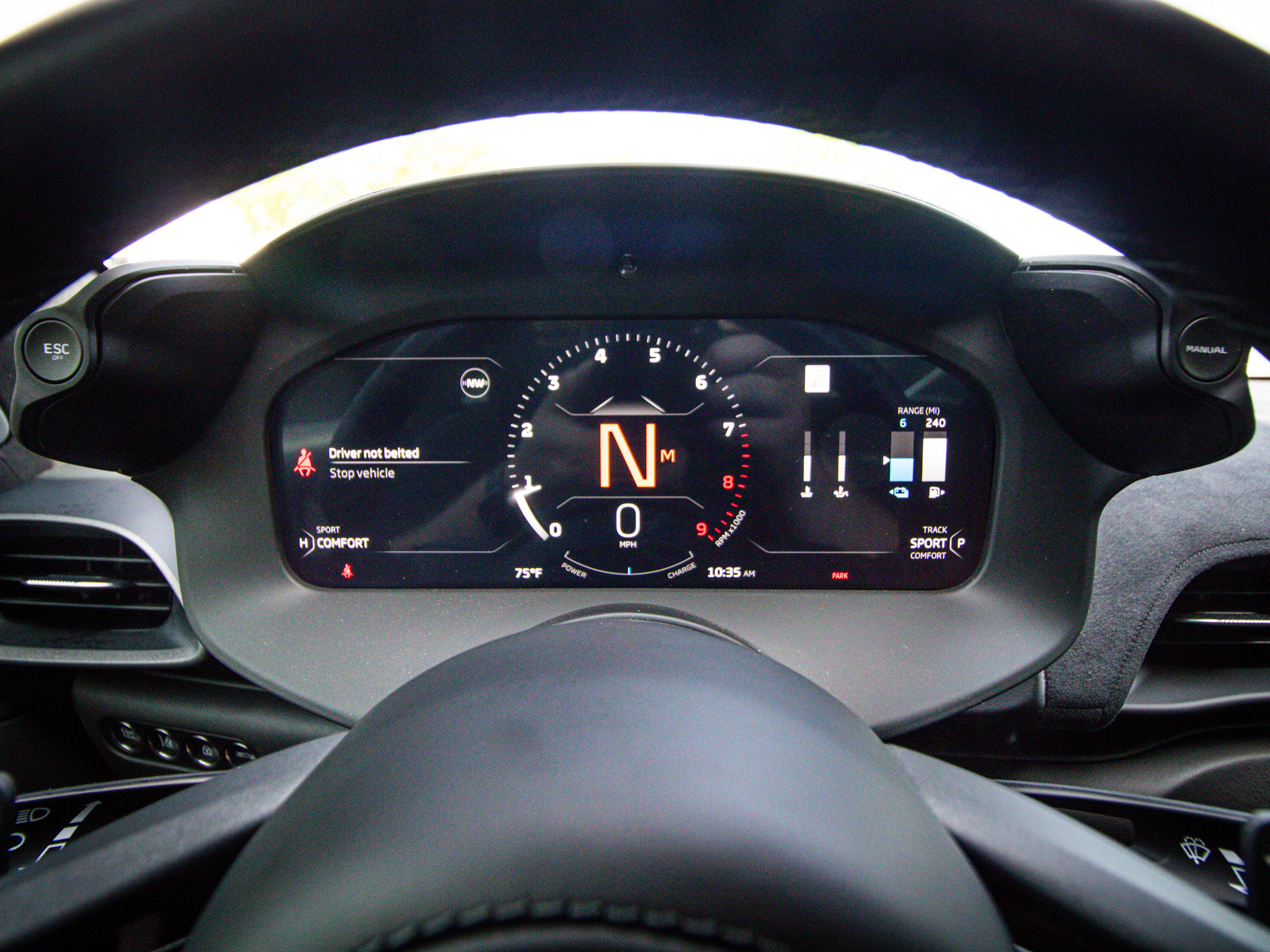 Used 2025 McLaren Artura RWD image 21