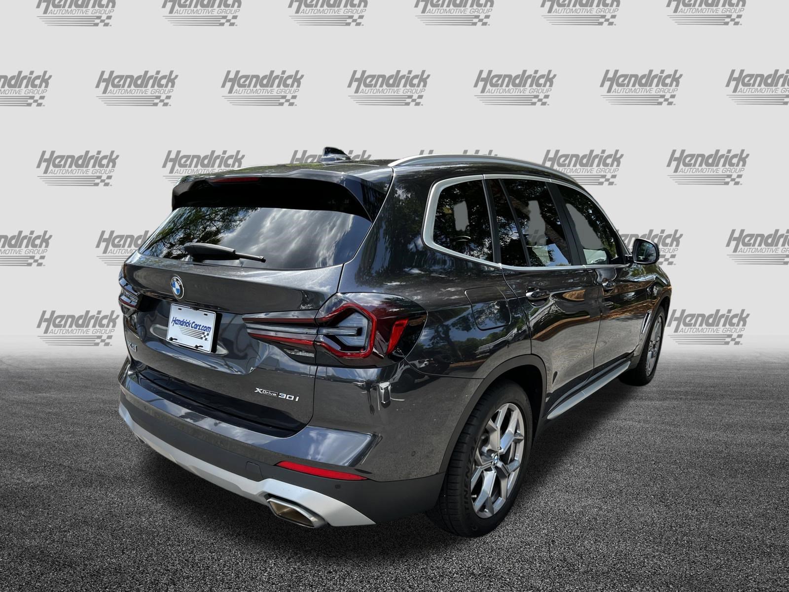 Used 2023 BMW X3 xDrive30i w/ Convenience Package AWD/4WD image 9