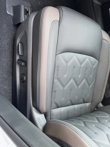 New 2026 Nissan Pathfinder Platinum w/ Cargo Package image 22