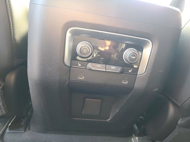 Used 2021 Chevrolet Tahoe LT image 19