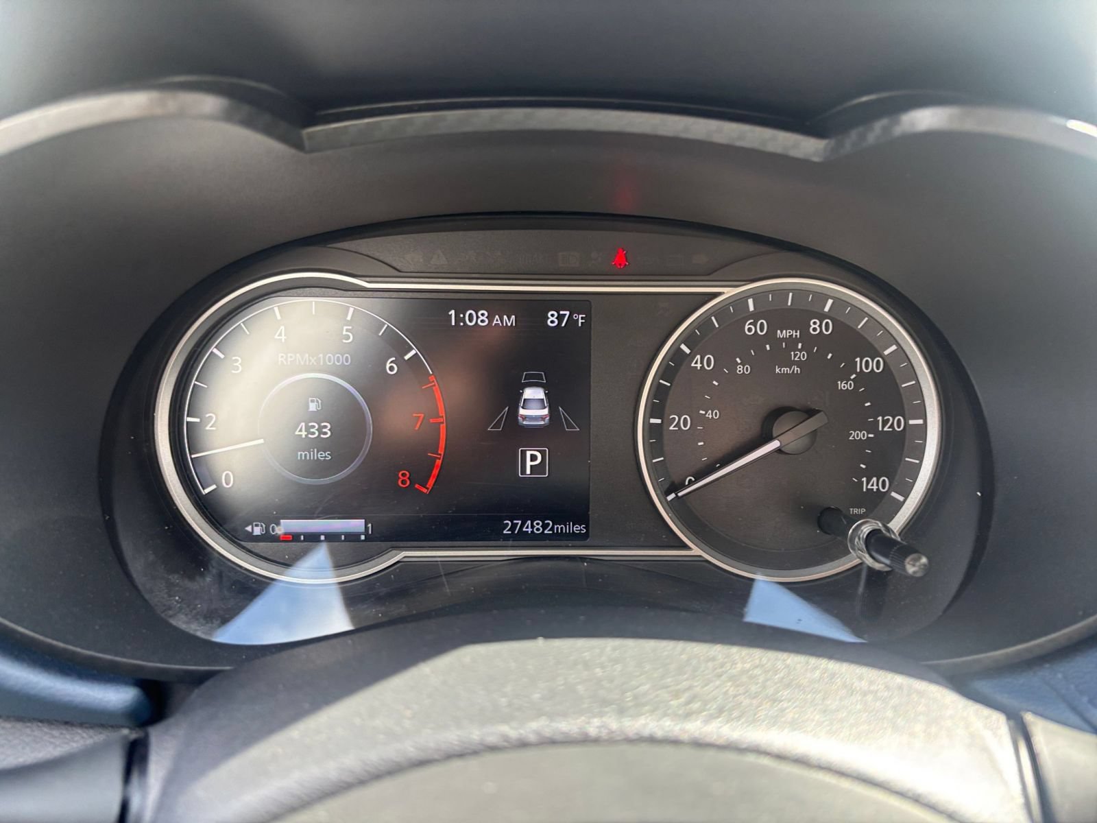 Used 2025 Nissan Versa SV FWD image 38