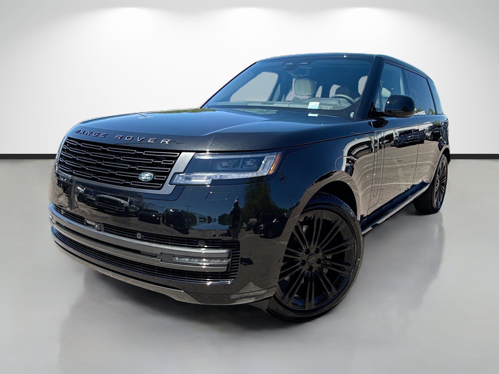 New 2026 Land Rover Range Rover Long Wheelbase SE AWD/4WD image 1