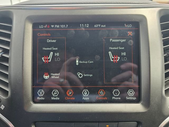 Used 2022 Jeep Cherokee Trailhawk w/ Comfort/Convenience Group AWD/4WD image 22