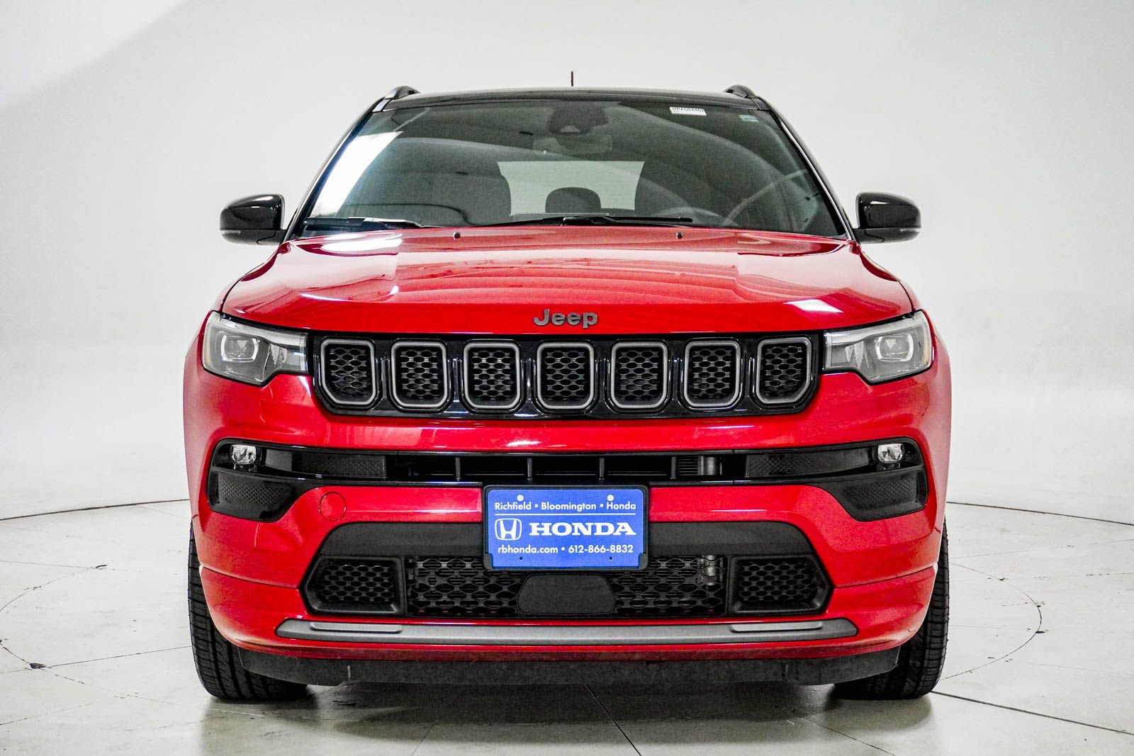 Used 2023 Jeep Compass High Altitude AWD/4WD image 12