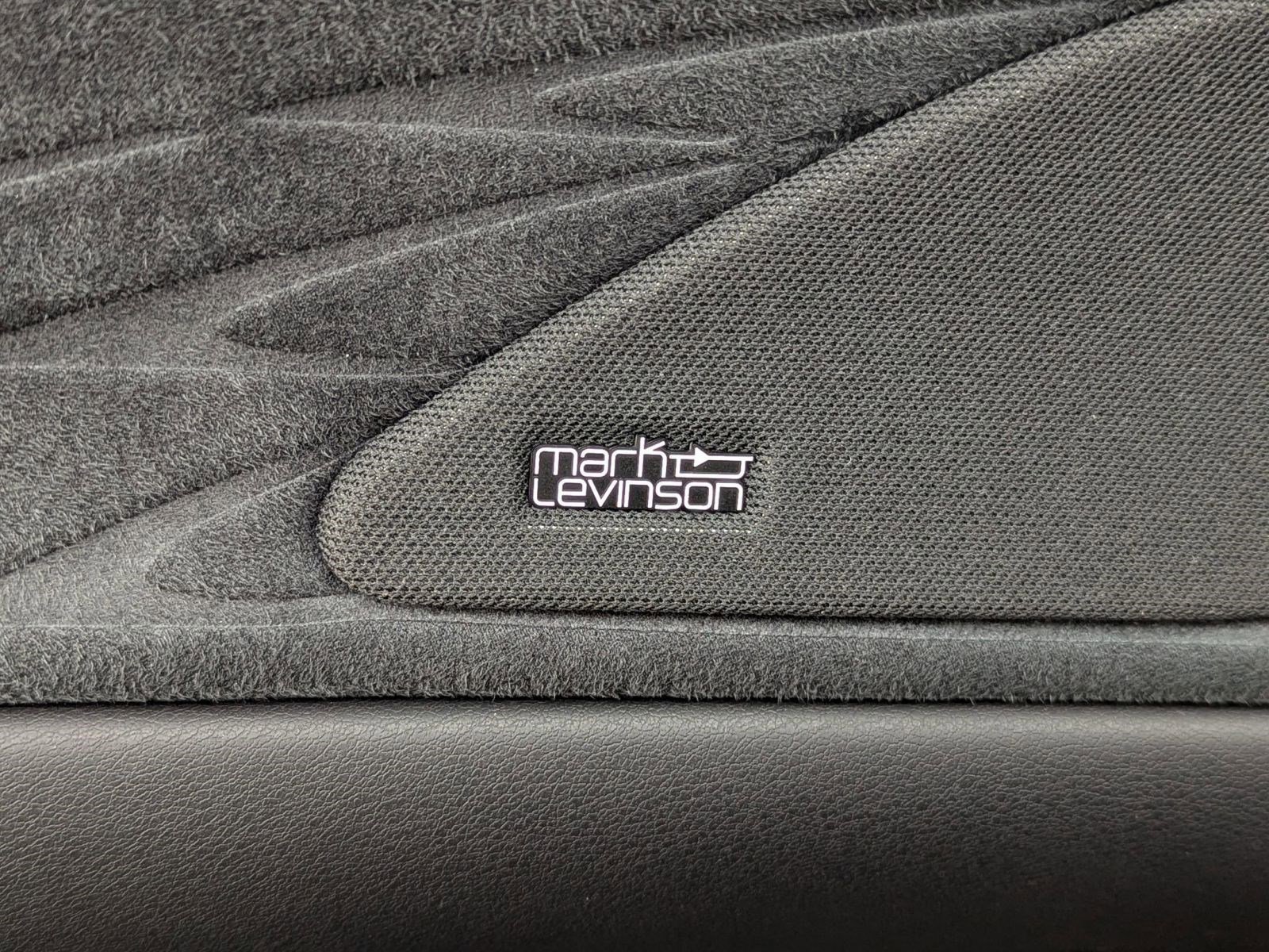 Certified 2025 Lexus RX 450h AWD w/ Luxury Package image 21